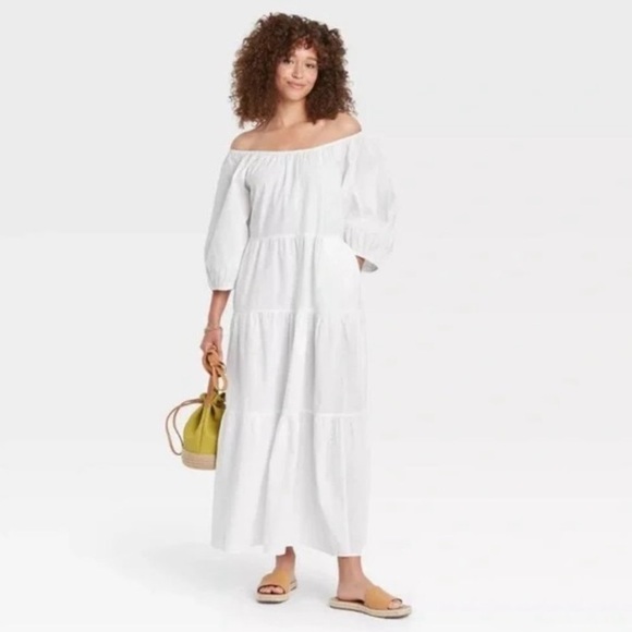 Universal Thread Dresses & Skirts - Universal Threads Cotton Off the Shoulder Maxi Dress